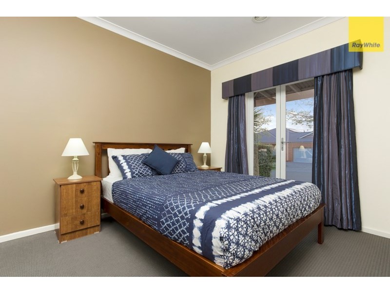 20 Marchmont Rise, Craigieburn VIC 3064