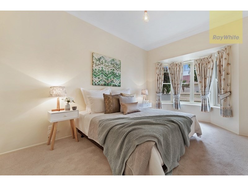 27 Willmott Drive, Craigieburn VIC 3064