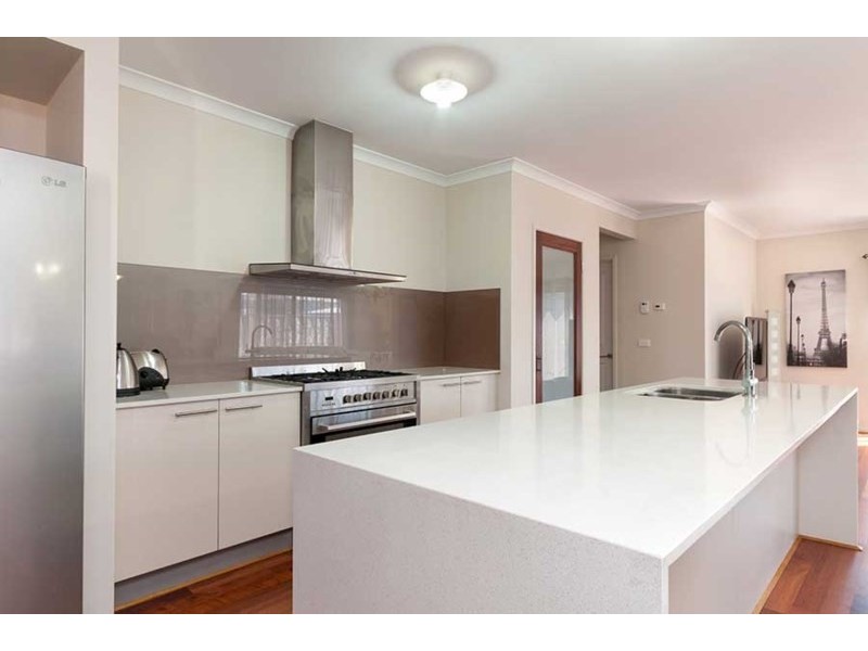 10 Harrison Street, Craigieburn VIC 3064