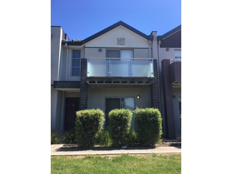 13 Alexander Circuit, Craigieburn VIC 3064