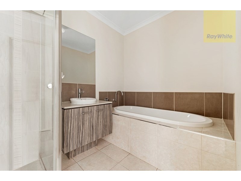 16 Scotney Road, Craigieburn VIC 3064