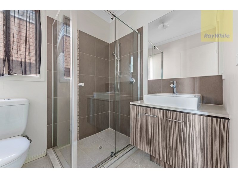 16 Scotney Road, Craigieburn VIC 3064