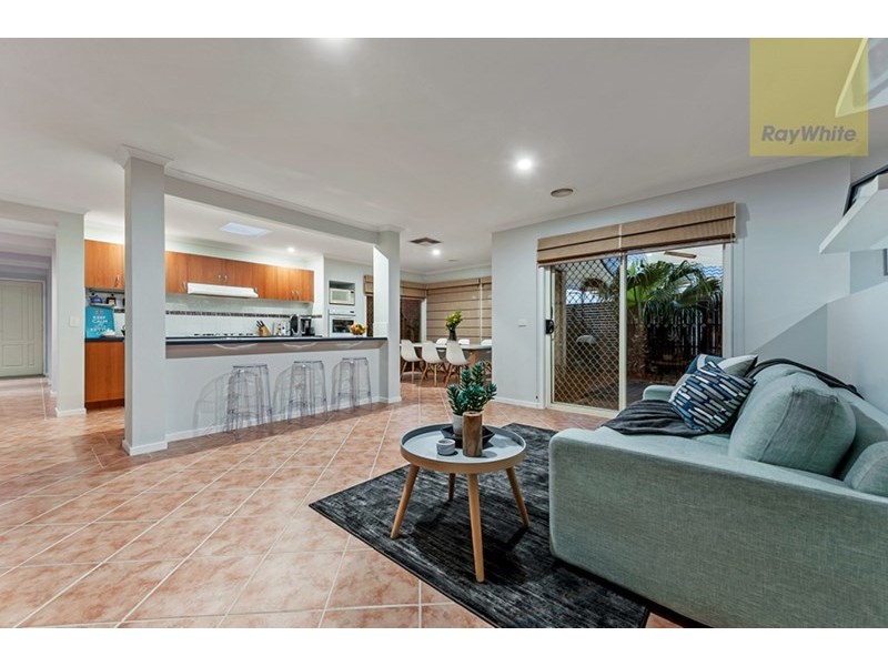 7 Tusmore Rise, Craigieburn VIC 3064