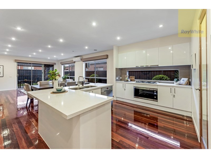 16 Water Fern Grove, Greenvale VIC 3059