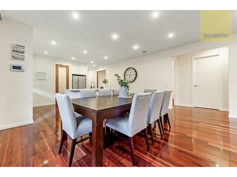 16 Water Fern Grove, Greenvale VIC 3059