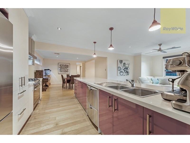 6 Valley Court, Craigieburn VIC 3064