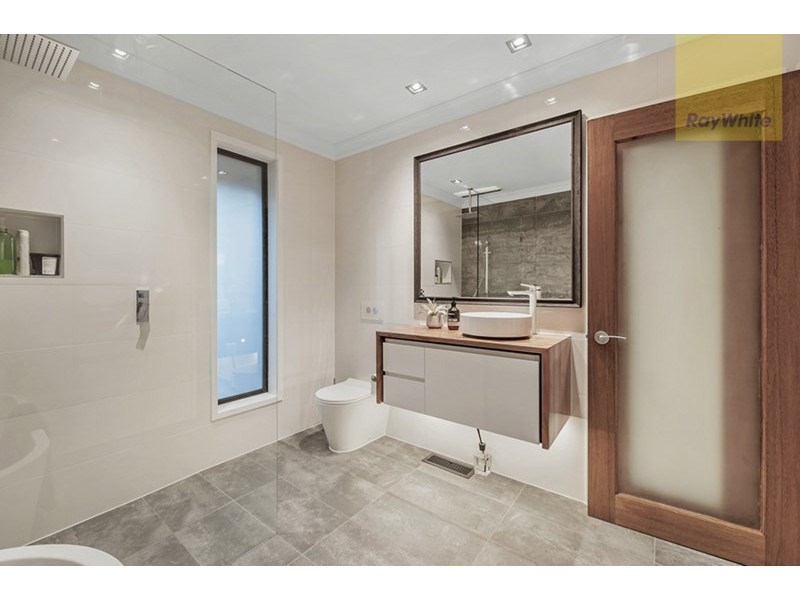 6 Valley Court, Craigieburn VIC 3064