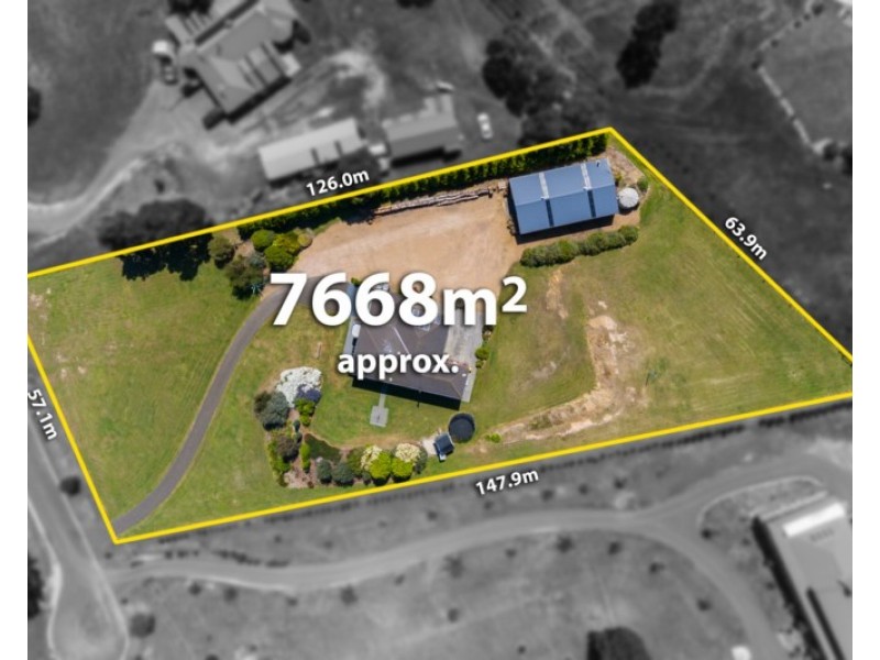 11 Caladenia Court, Wandong VIC 3758