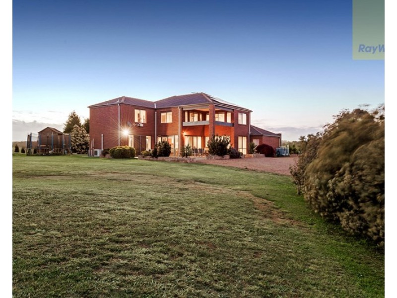 11 Caladenia Court, Wandong VIC 3758