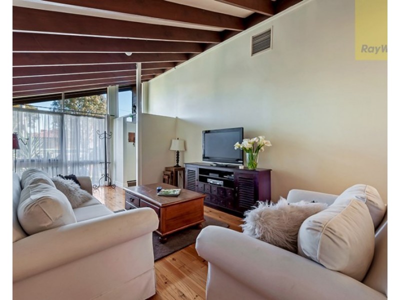 16 Metropolitan Avenue, Craigieburn VIC 3064