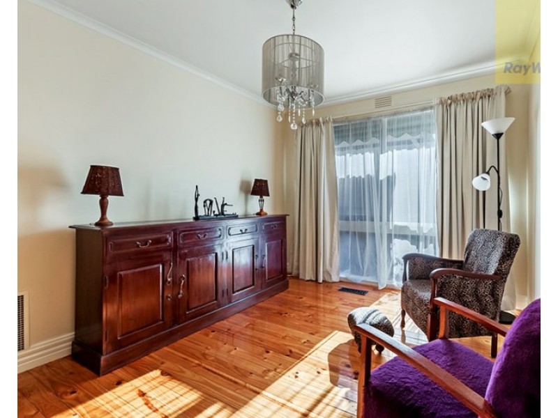 16 Metropolitan Avenue, Craigieburn VIC 3064