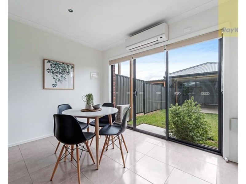 100 Baronial Way, Craigieburn VIC 3064