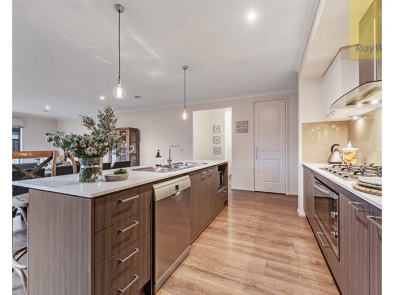 28 Cable Circuit, Craigieburn VIC 3064