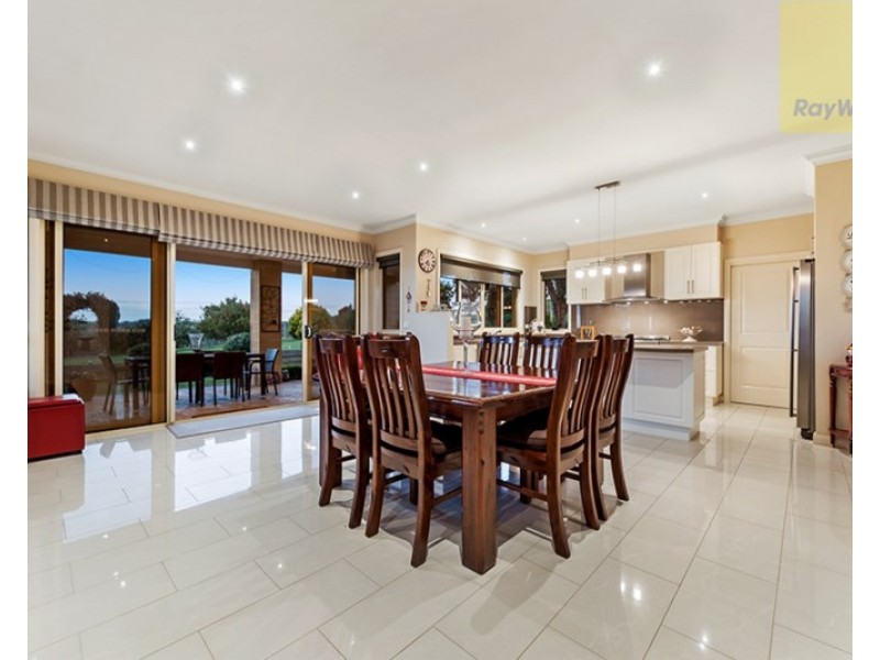 8 Vista Court, Heathcote Junction VIC 3758