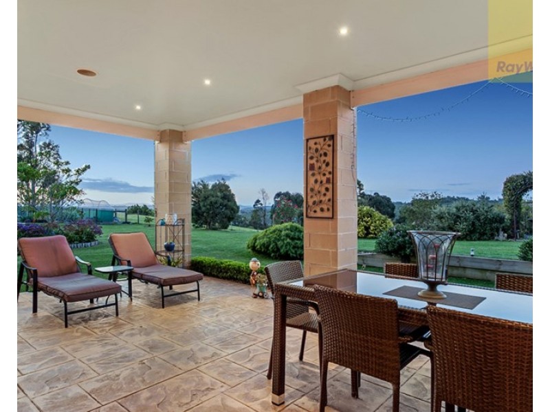 8 Vista Court, Heathcote Junction VIC 3758