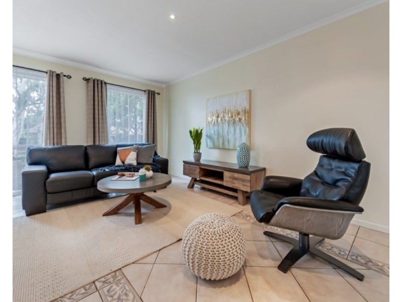 20 Yarcombe Crescent, Craigieburn VIC 3064