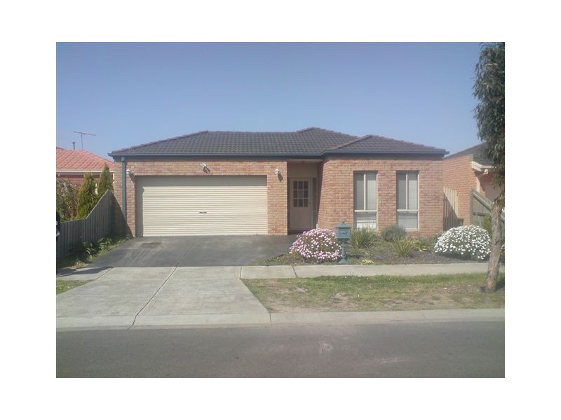 58 Rio Grande Drive, Roxburgh Park VIC 3064