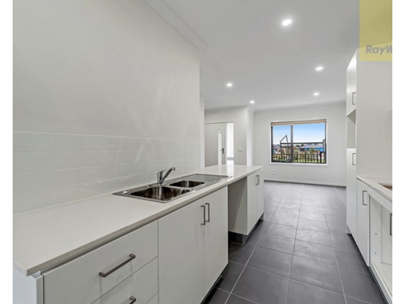 21 Clendon Way, Craigieburn VIC 3064