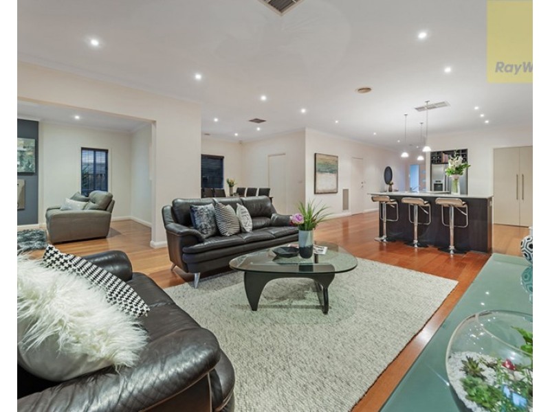 183 Central Park Avenue, Craigieburn VIC 3064