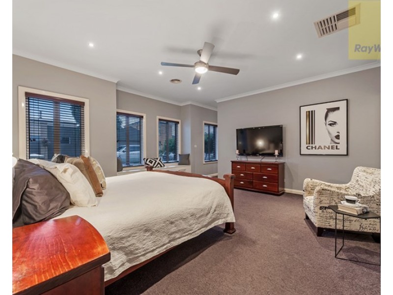 183 Central Park Avenue, Craigieburn VIC 3064