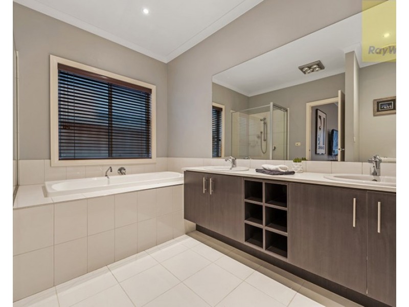 183 Central Park Avenue, Craigieburn VIC 3064