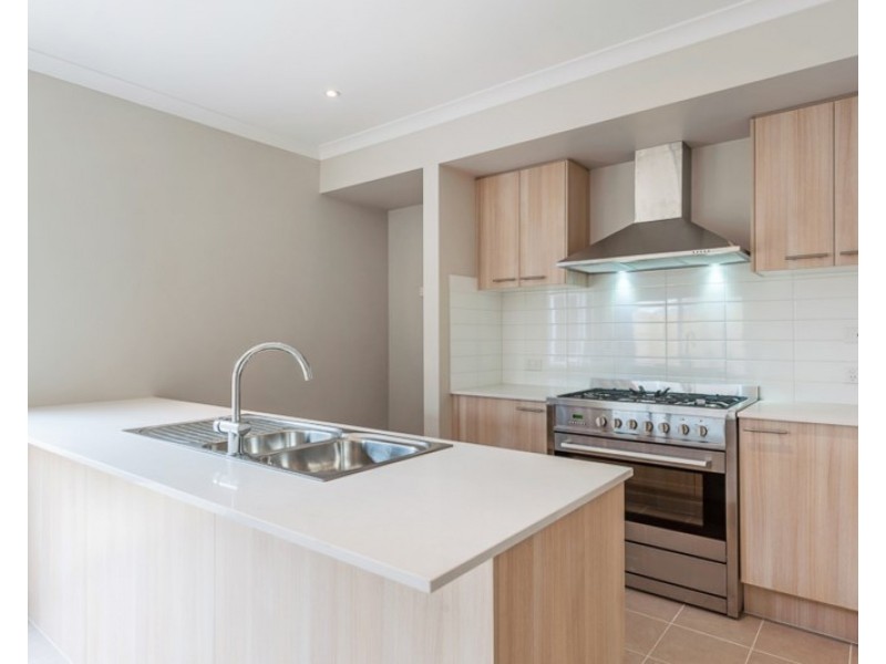 18 Solar Way, Mickleham VIC 3064