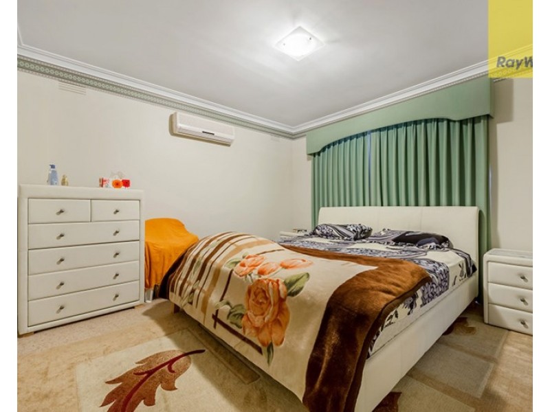 16 Riversdale Street, Craigieburn VIC 3064
