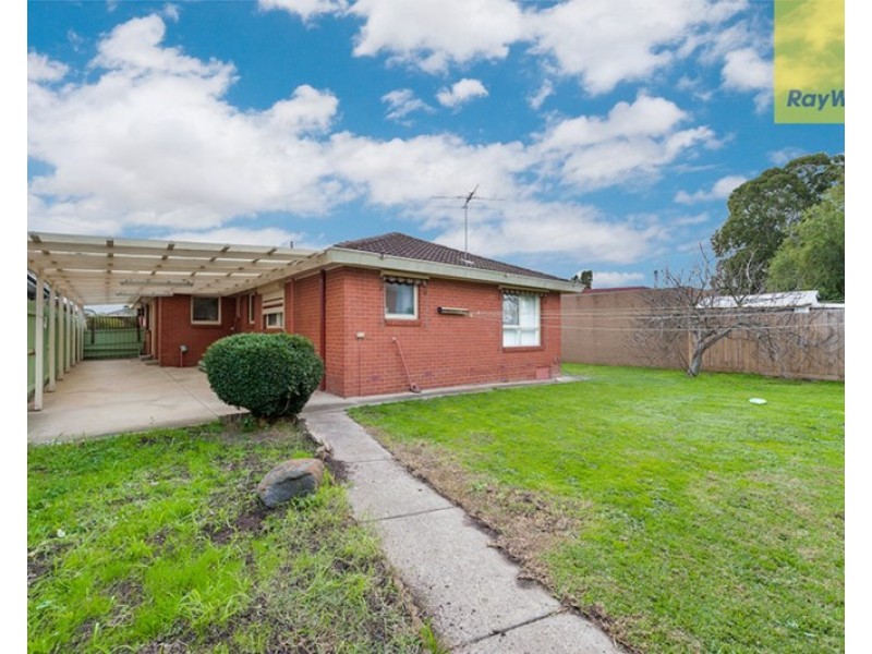 16 Riversdale Street, Craigieburn VIC 3064