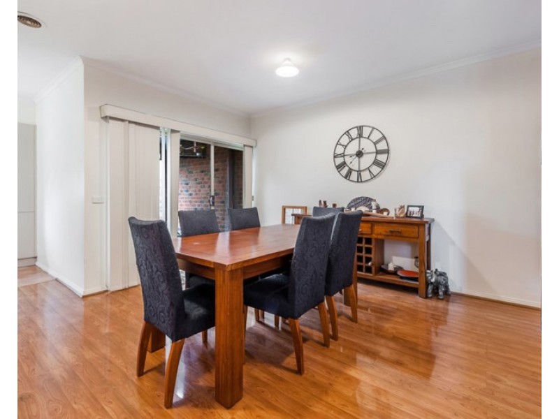 13 Meadowbank Lane, Craigieburn VIC 3064