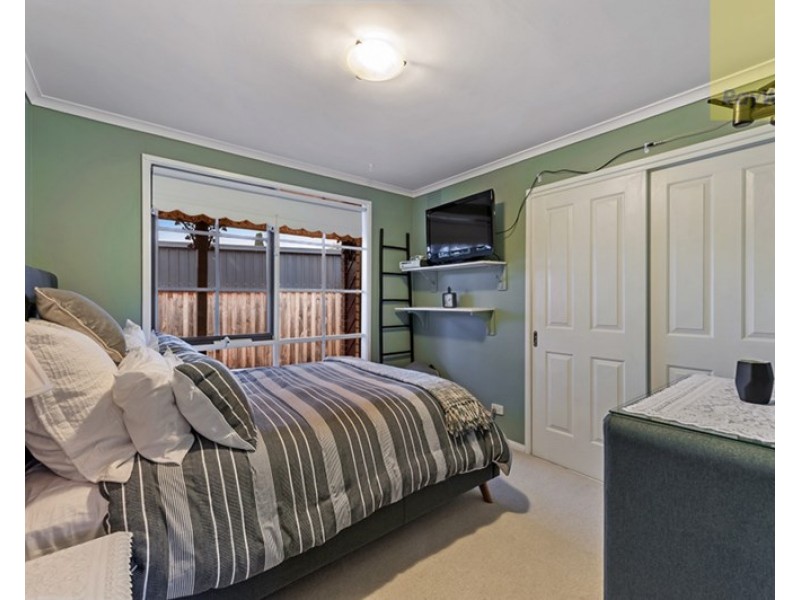 7 Enfield Place, Craigieburn VIC 3064