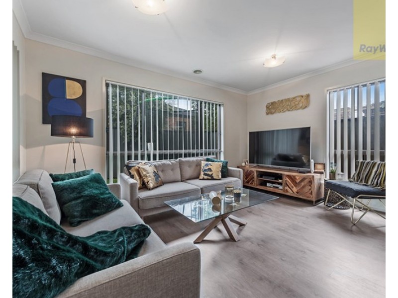 10 Taylan Street, Craigieburn VIC 3064