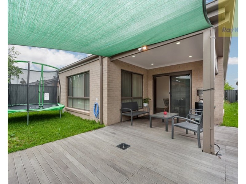 10 Taylan Street, Craigieburn VIC 3064