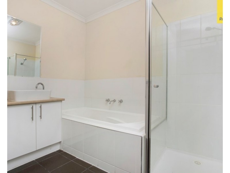 3/38 Mallard Circuit, Craigieburn VIC 3064