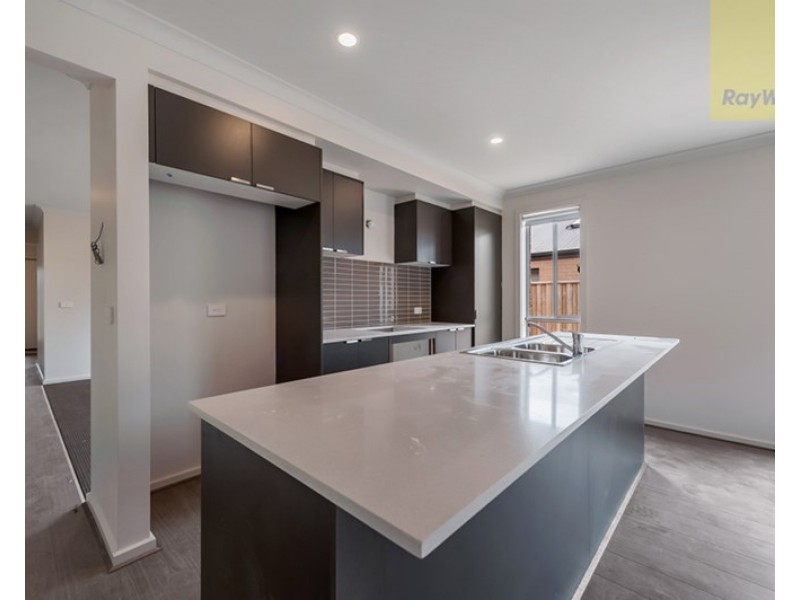 100 Balmain Road, Mickleham VIC 3064
