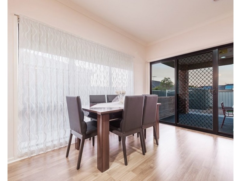 13 Pearl Drive, Craigieburn VIC 3064