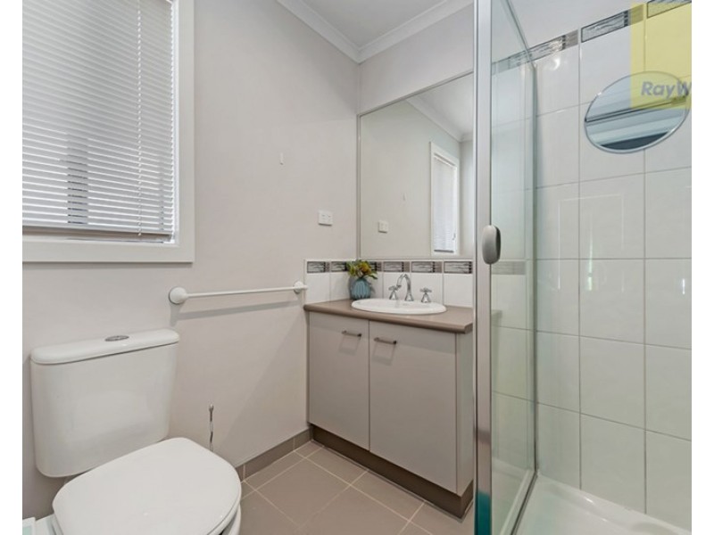 15 Millstream Pass, Craigieburn VIC 3064