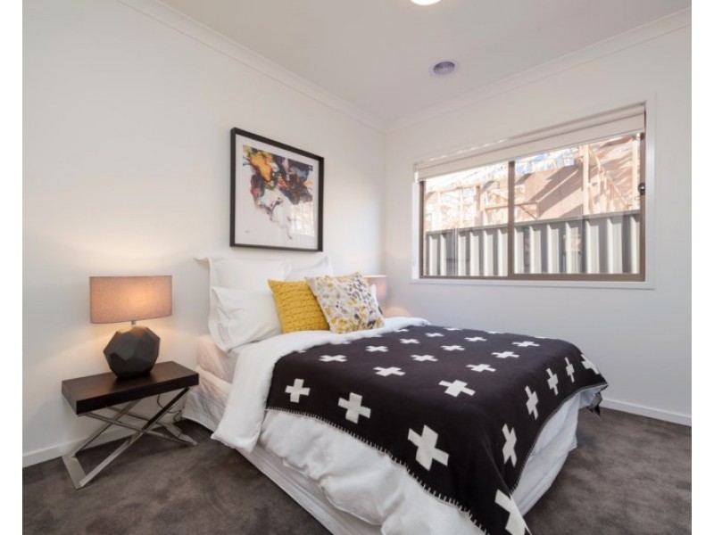 51 Peppertree Parade, Craigieburn VIC 3064