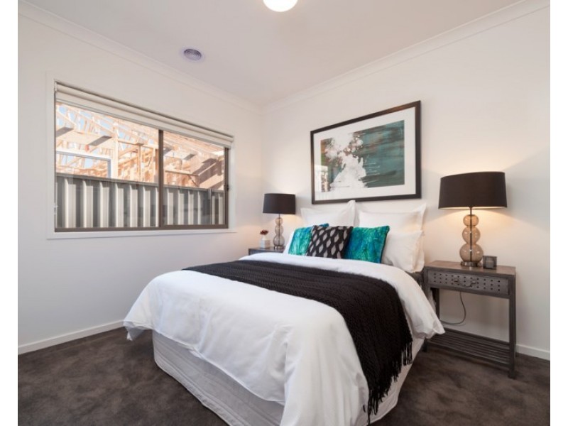 51 Peppertree Parade, Craigieburn VIC 3064