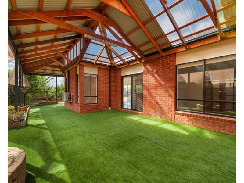 42 Exmouth Road, Craigieburn VIC 3064