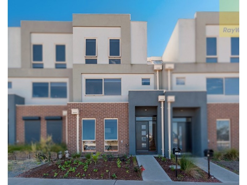 3/62 Marathon Boulevard, Craigieburn VIC 3064