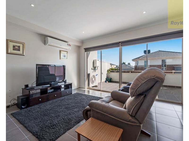 3/62 Marathon Boulevard, Craigieburn VIC 3064