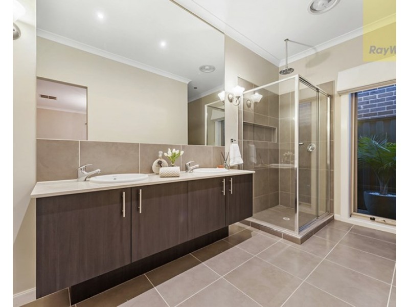 60 Newbury Boulevard, Craigieburn VIC 3064