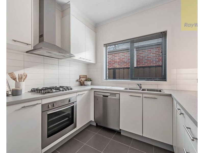 9 Somersby Road, Craigieburn VIC 3064