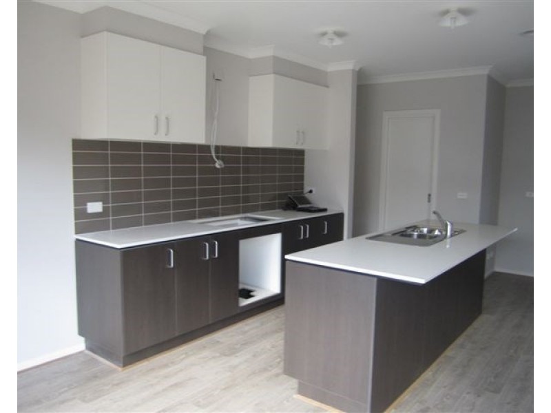 17 Penfold Street, Craigieburn VIC 3064