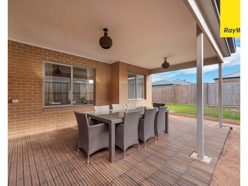 58 Trillium Boulevard, Mickleham VIC 3064