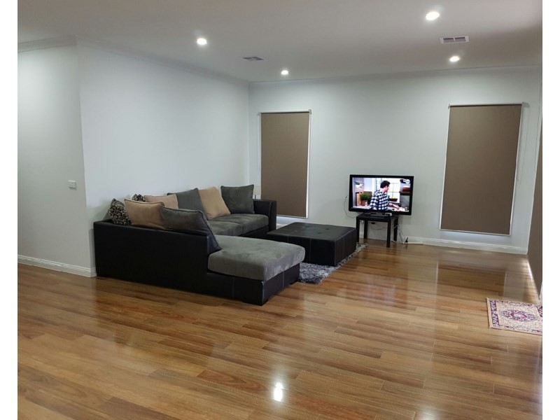 7 Breccia Street, Craigieburn VIC 3064