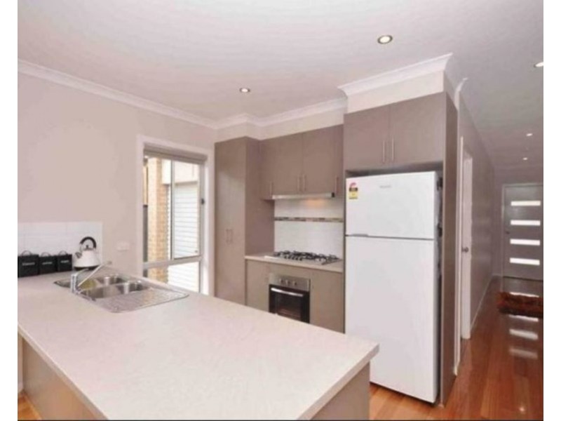 5 Parkhaven Street, Craigieburn VIC 3064