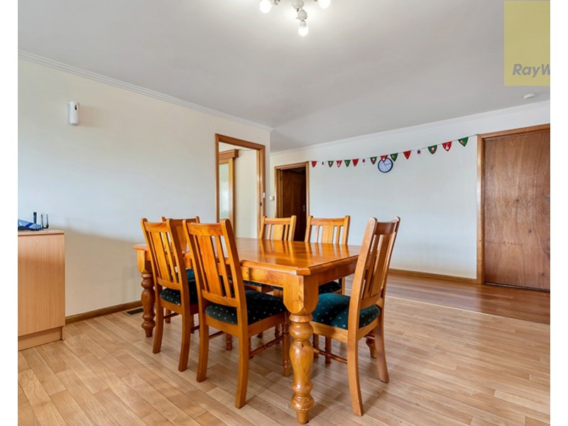 30 Langdon Crescent, Craigieburn VIC 3064