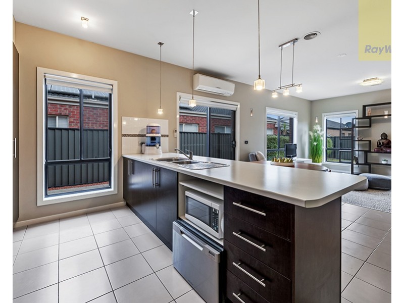 7 Eastleigh Street, Craigieburn VIC 3064