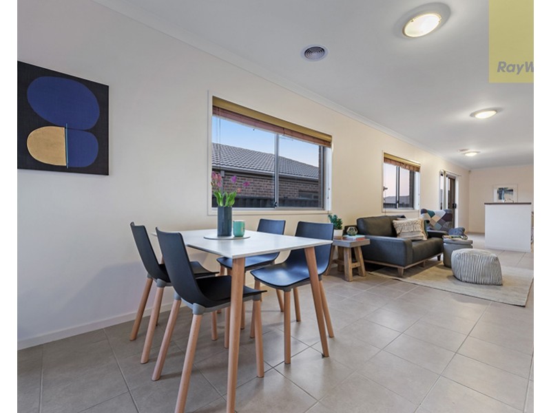 9 Euphoria Street, Craigieburn VIC 3064